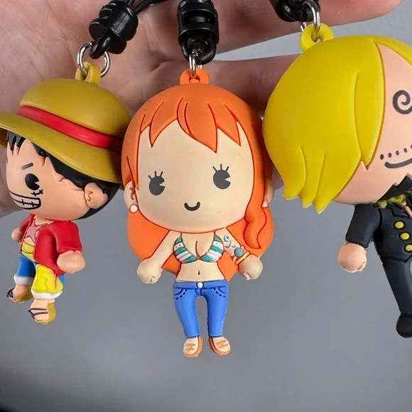 One Piece Characters Keychains (Set of 3) - Picture 3 of 7